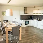 Apartamento Blick Ins Gruene By Interhome *