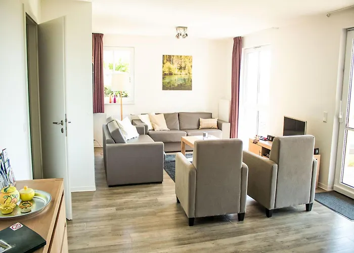 Blick Ins Gruene By Interhome 빈터베르크